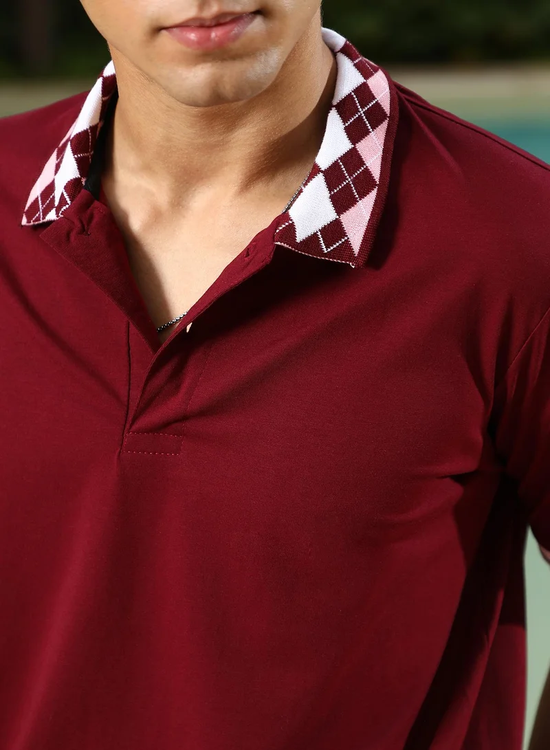 Campus Sutra Campus Sutra Men Block Argyle-Knit Polo T-Shirt | Jacquard Polo Neck Short Tipping Cuffed Sleeves | Half-Button Closure | Colourblock Plain | Knitted Fabric For Casual & Daily Wear | Wine Red