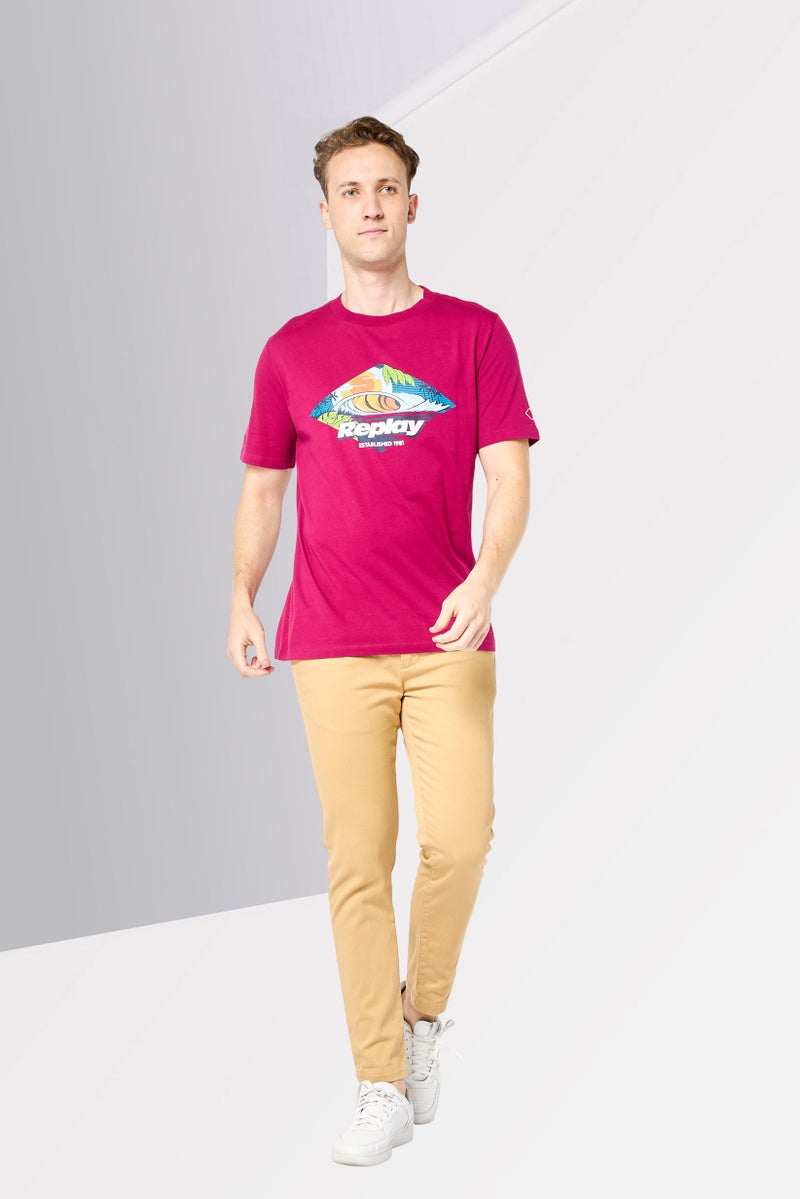 Replay تي شيرت رجالي بأكمام قصيرة وياقة دائرية، طباعة جرافيك، بنفسجي فاتح - Image 2