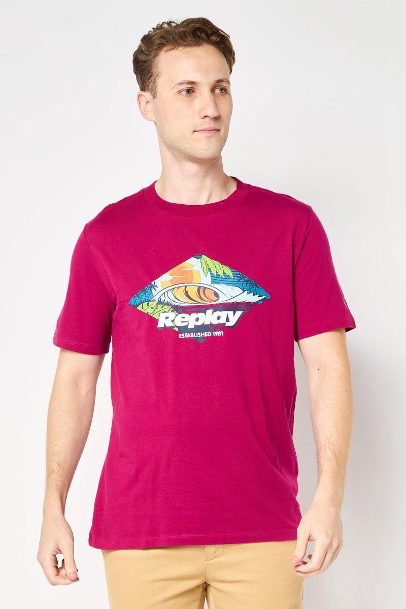Replay تي شيرت رجالي بأكمام قصيرة وياقة دائرية، طباعة جرافيك، بنفسجي فاتح - Image 1