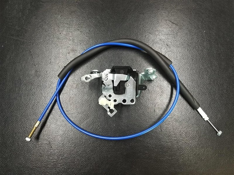 Sliding Door Lock Latch with Cable for Toyota Hiace - Image 1