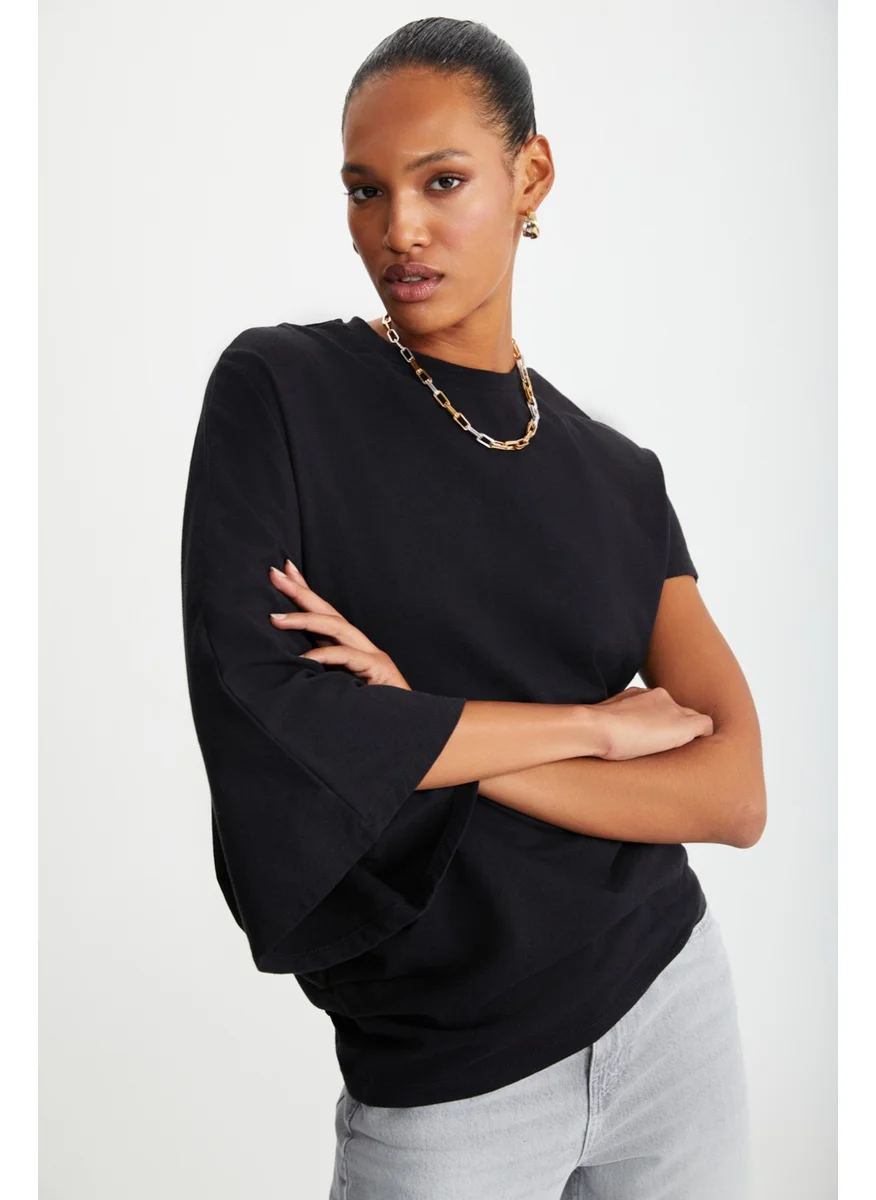 جريميلانج Katie Asymmetric Relaxed Cut Short Sleeve Crew Neck Black T-Shirt