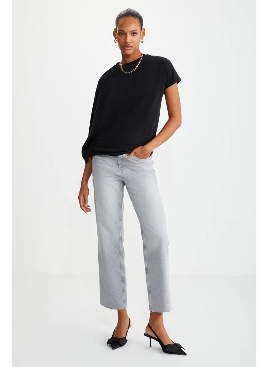 جريميلانج Katie Asymmetric Relaxed Cut Short Sleeve Crew Neck Black T-Shirt