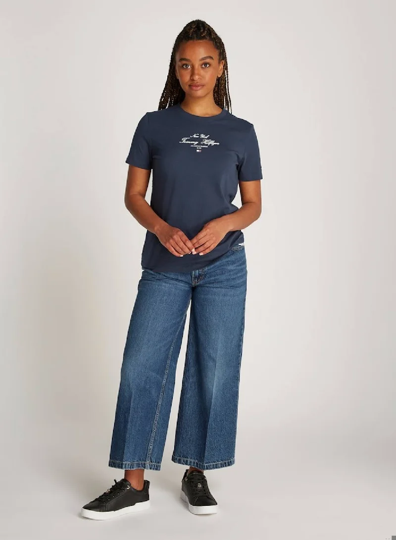 تومي هيلفيغر تيشيرت بقصة عادية