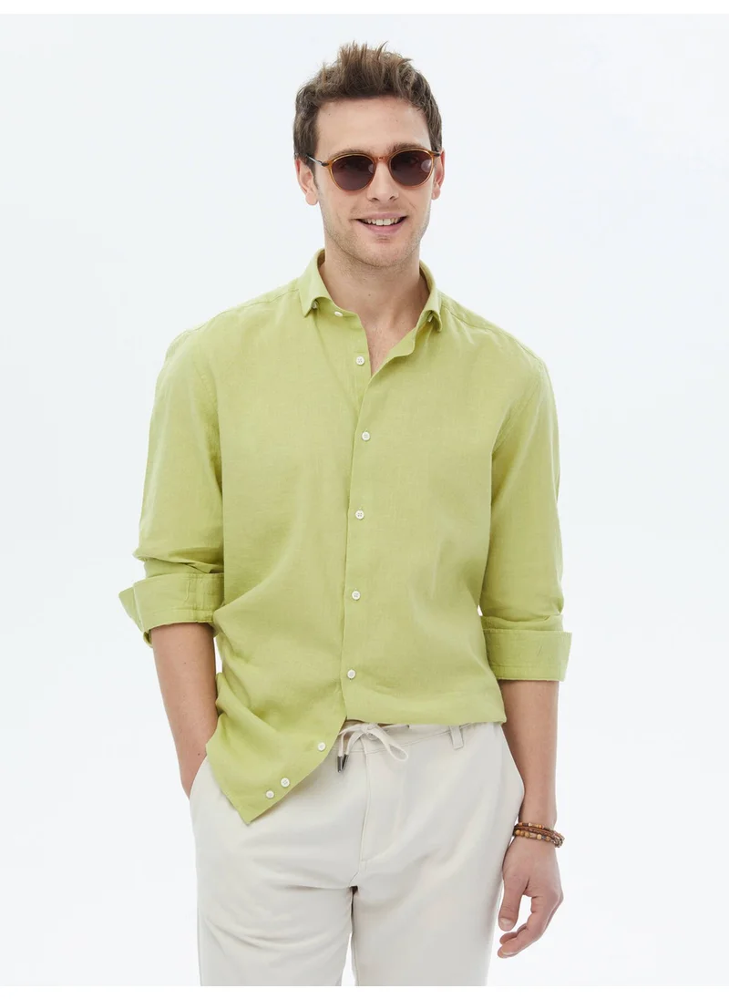 Kip Oil Green Plain Regular Fit Woven Casual Cotton Blend Shirt