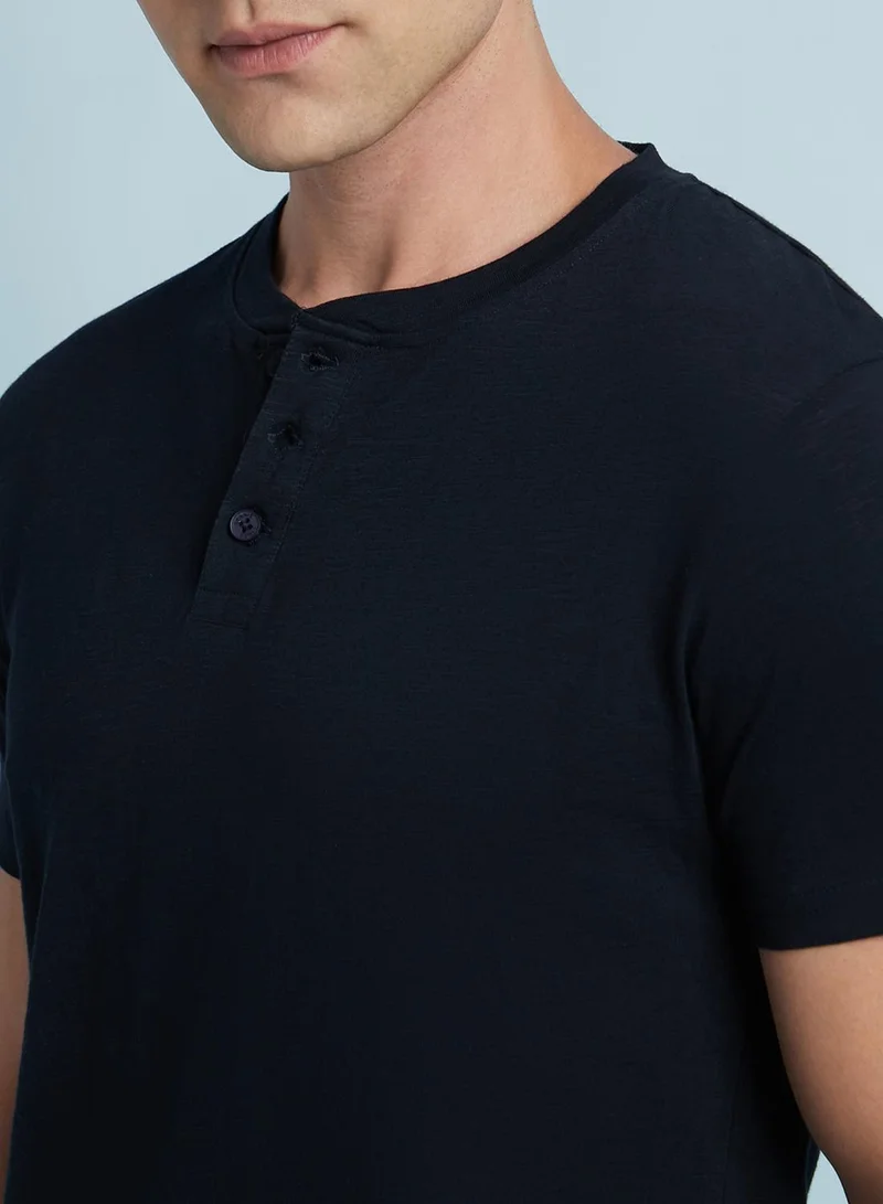 Dennis Lingo Men's Navy 100% Cotton Solid Regular Fit T-Shirt