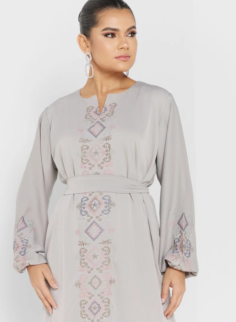 hayas closet Puff Sleeve Embroidered Jalabiya