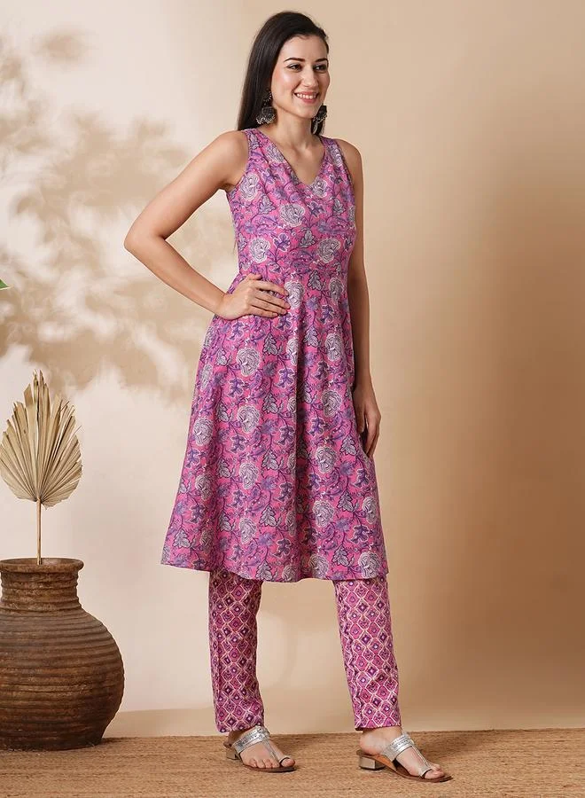 globus Globus All-Over Floral Printed Back Tie-Up A-Line Kurta with Pants Co-Ords