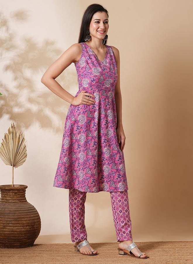 globus All-Over Floral Printed Back Tie-Up A-Line Kurta with Pants Co-Ords - Image 2