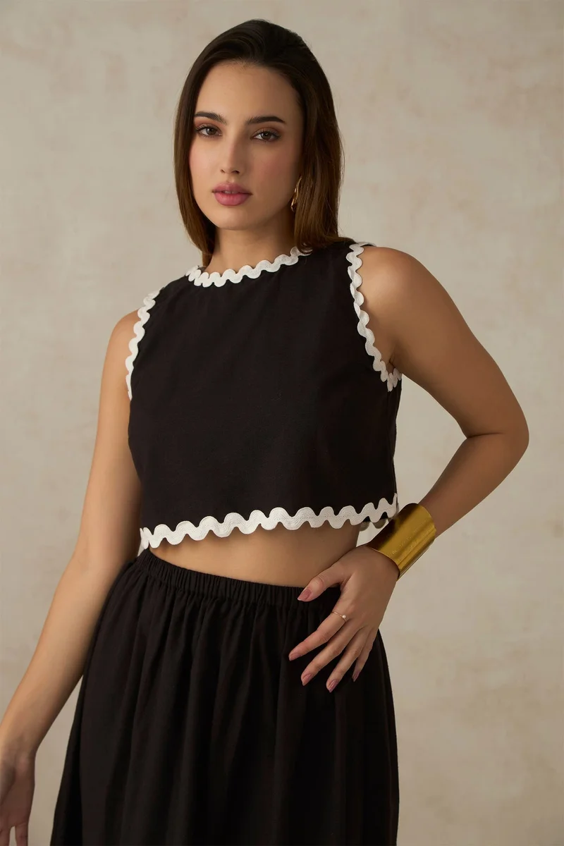 Virgio VIRGIO 100% Cotton Black Crop Top