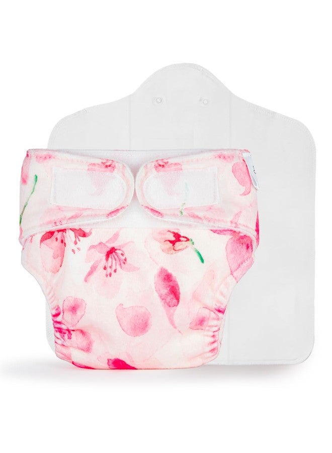 سوبربوتمز حفاضات قماشية للأطفال حديثي الولادة من سوبربوتومز - حفاضات قماشية قابلة لإعادة الاستخدام والغسل للأطفال حديثي الولادة من عمر 0-3 أشهر (0-7 كجم)، أنعم وأكثر حفاضات القماش أمانًا للأطفال حديثي الولادة مع وسادة سحرية جافة الملمس (زهر الكرز) - Image 1