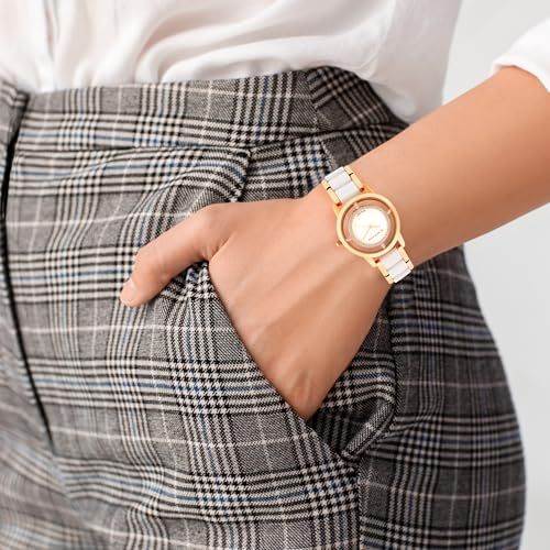 Giordano Analog Wrist Watch for Women Stylish Metal Strap with Water Resistant 3 Hand Mechanism for Girls & Ladies to Compliment Your Look/Ideal Gift for Female - GZ-60036 - Image 4