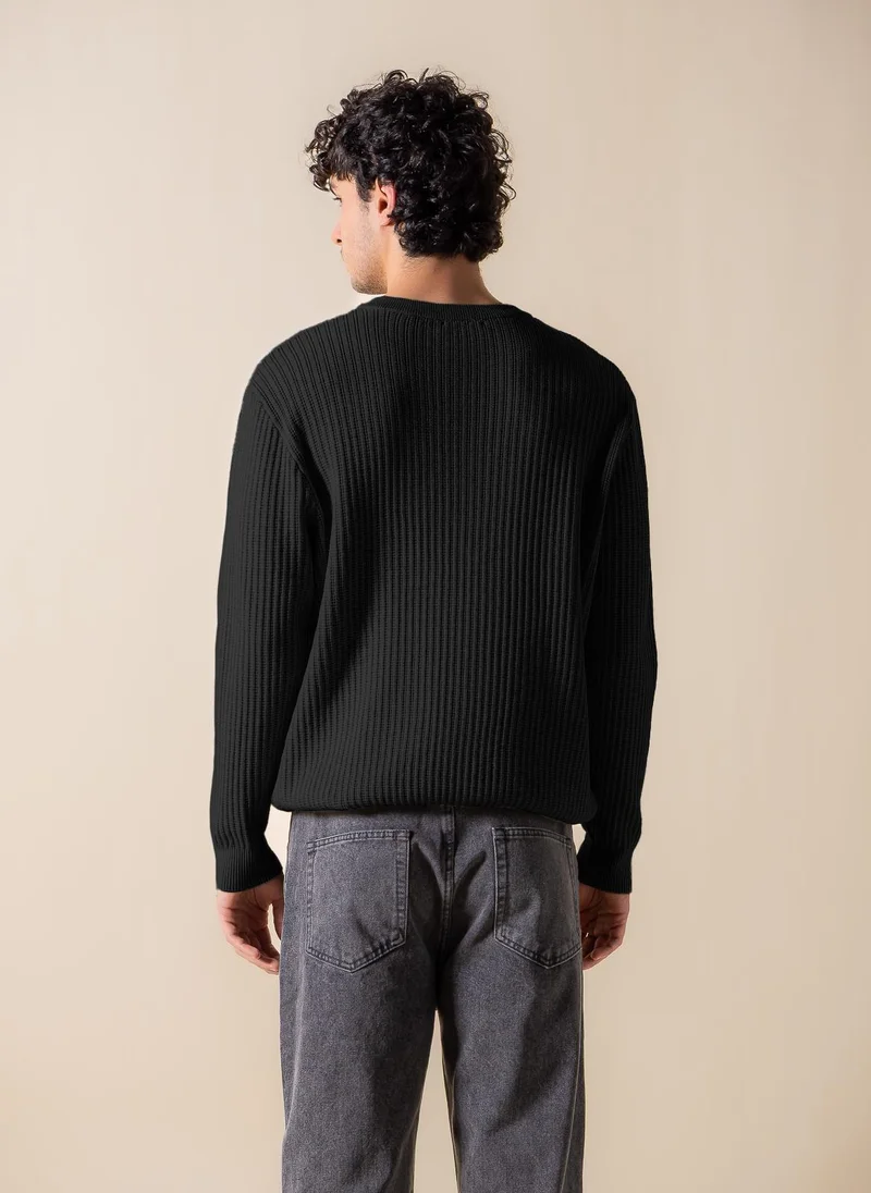 SHAPES TEXTURED HENLEY SWEATSHIRT