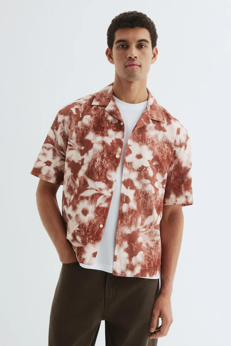 اتش اند ام قميص ريزورت بقصة مريحة