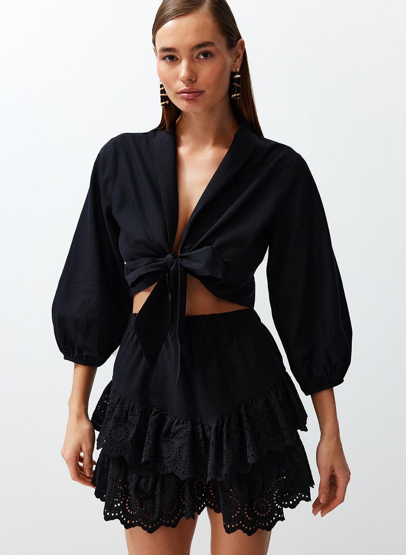 trendyol Black Woven Beach Crop Blouse - Image 2
