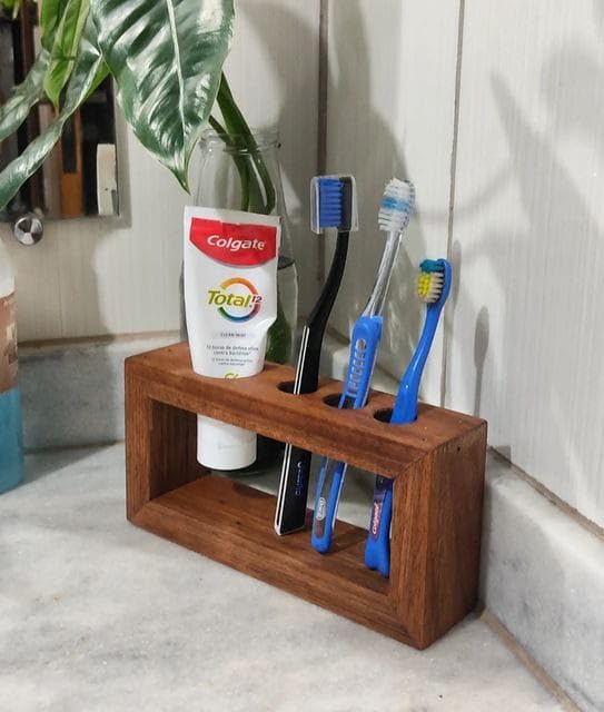 MAYAL Tooth Brush Holder shisham Wood - Image 1
