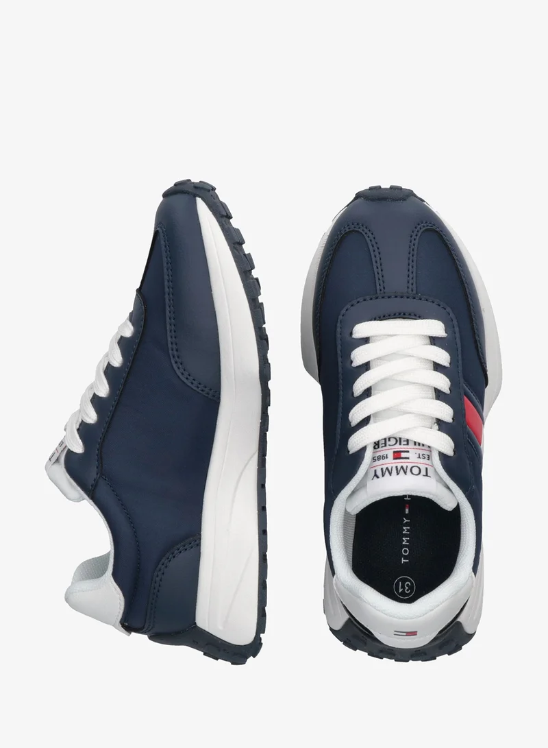 تومي هيلفيغر أحذية رياضية للأطفال برباط وطراز منخفض