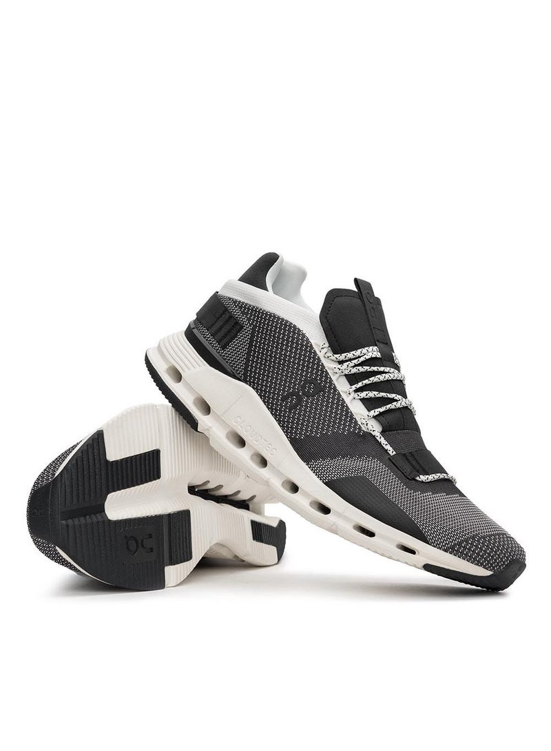أون أحذية سنيكرز كلاود نوفا كاجوال – إصدار باللون الأسود والأبيض - Image 4