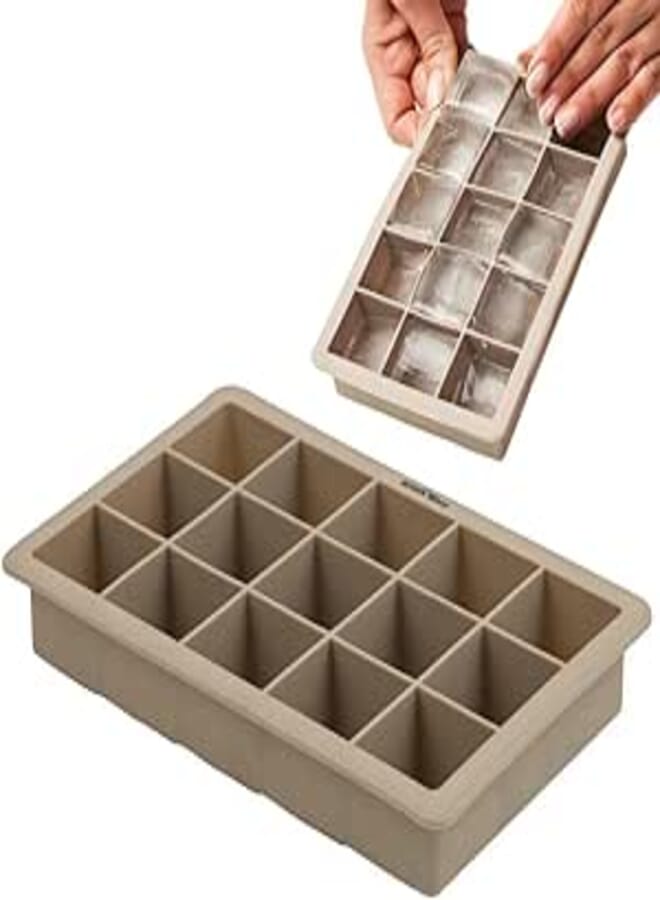 NAVA Silicone Ice Cube Tray - 15 Square Ice Cubes, 3x3cm, Flexible and Easy to Remove, Dishwasher Safe, Ideal for Drinks, Juices, Coffee & More, Durable Ice Cube Mould, Perfect to Freeze Baby Food