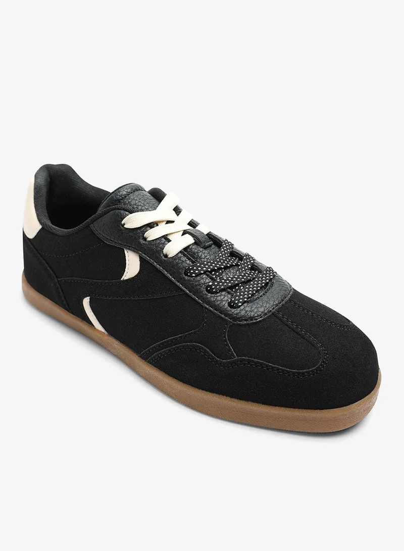 ويرز ذات فروم Anaiah Low Profile Side Panel Detailed Trainer