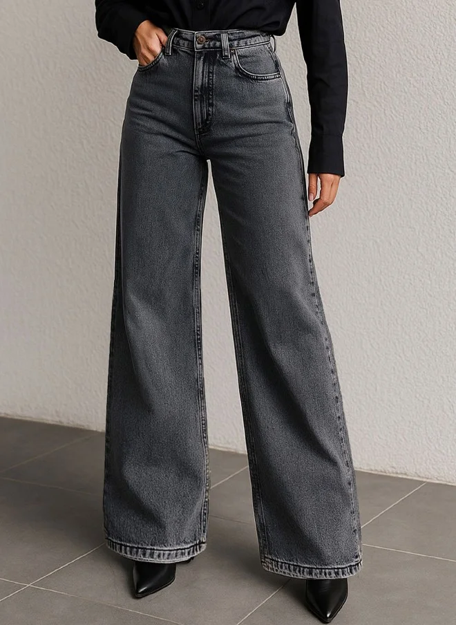 SASSAFRAS Wide Leg Light Fade Jeans for Women