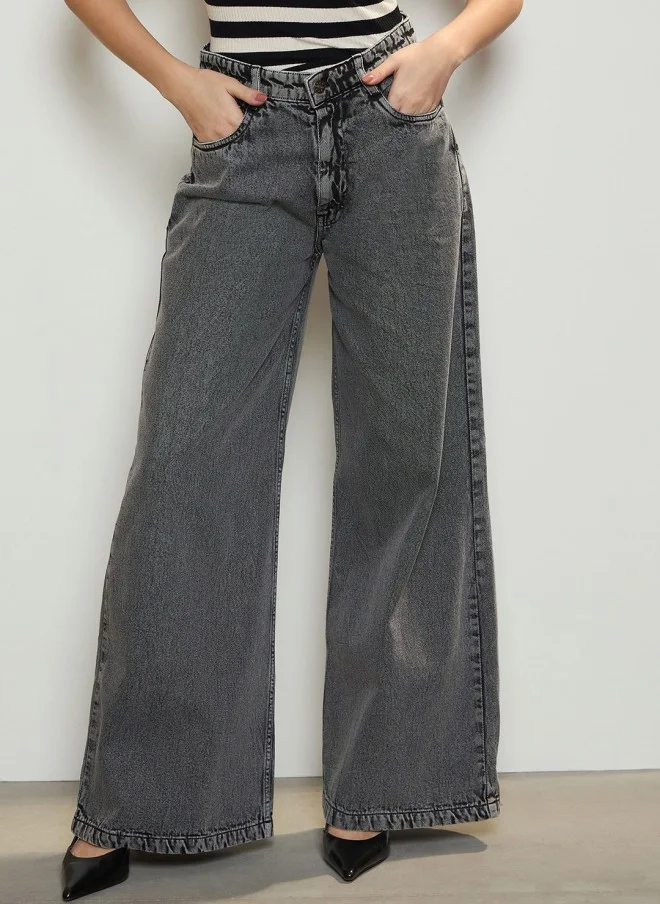 SASSAFRAS Wide Leg Light Fade Jeans for Women