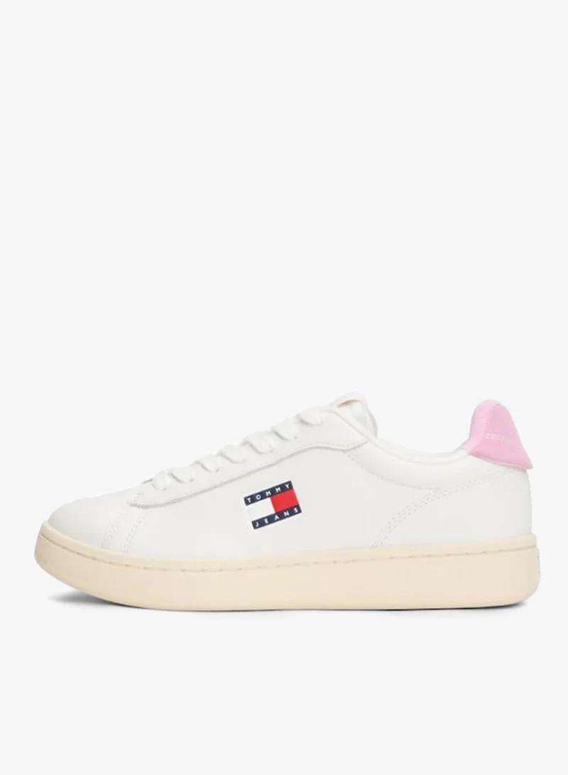 تومي جينز سنيكرز كاجوال أركايف 98