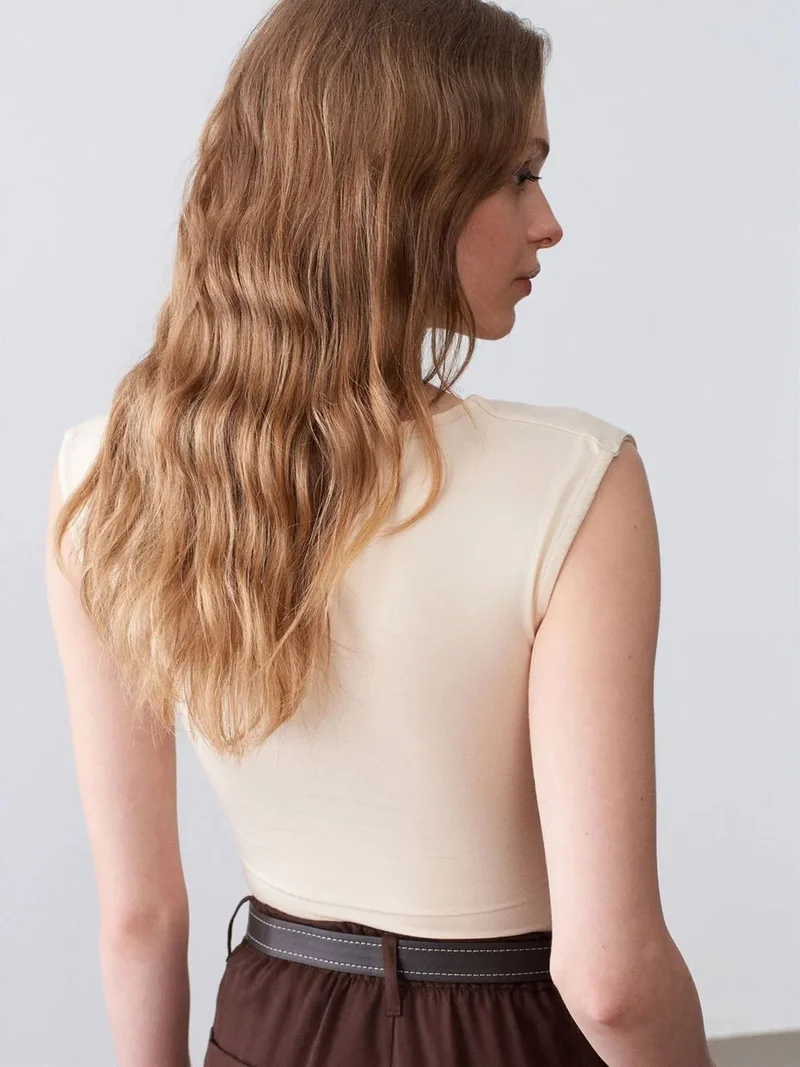 Dilvin DILVIN Sleeveless V-Neck Slim Fit Blouse