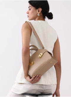 Haute Sauce Solid Magnet Lock Regular Vegan Leather Hand Bag For Women  - Image 3