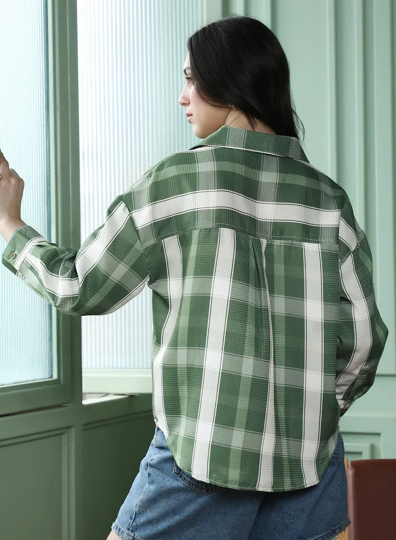PINACOLADA  Women's Forest Green Plaid-Tactile Oversized Shirt | نساء | أكمام طويلة | مربعات | طوق منتشر | كاجوال كبير الحجم | قميص for Women | Best Price UAE
