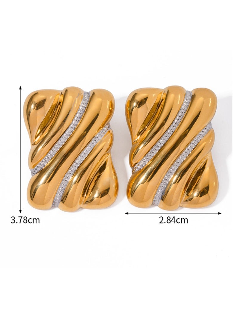 كاف كريشنس أقراط من الفولاذ المقاوم للصدأ مطلية بالذهب عيار 18 قيراط بتصميم ملتوي مع خطوط من الماس، - Image 2