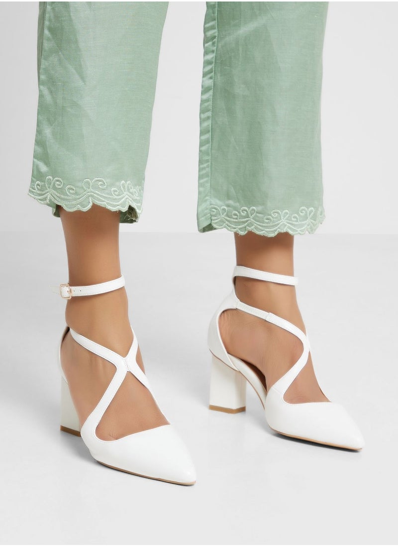 Khizana - Criss Cross Block Heel Pointed Pump - Image 1