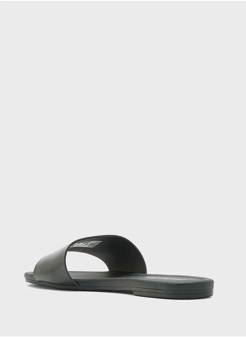 كالفن كلاين جينز Causal Flat Sandals