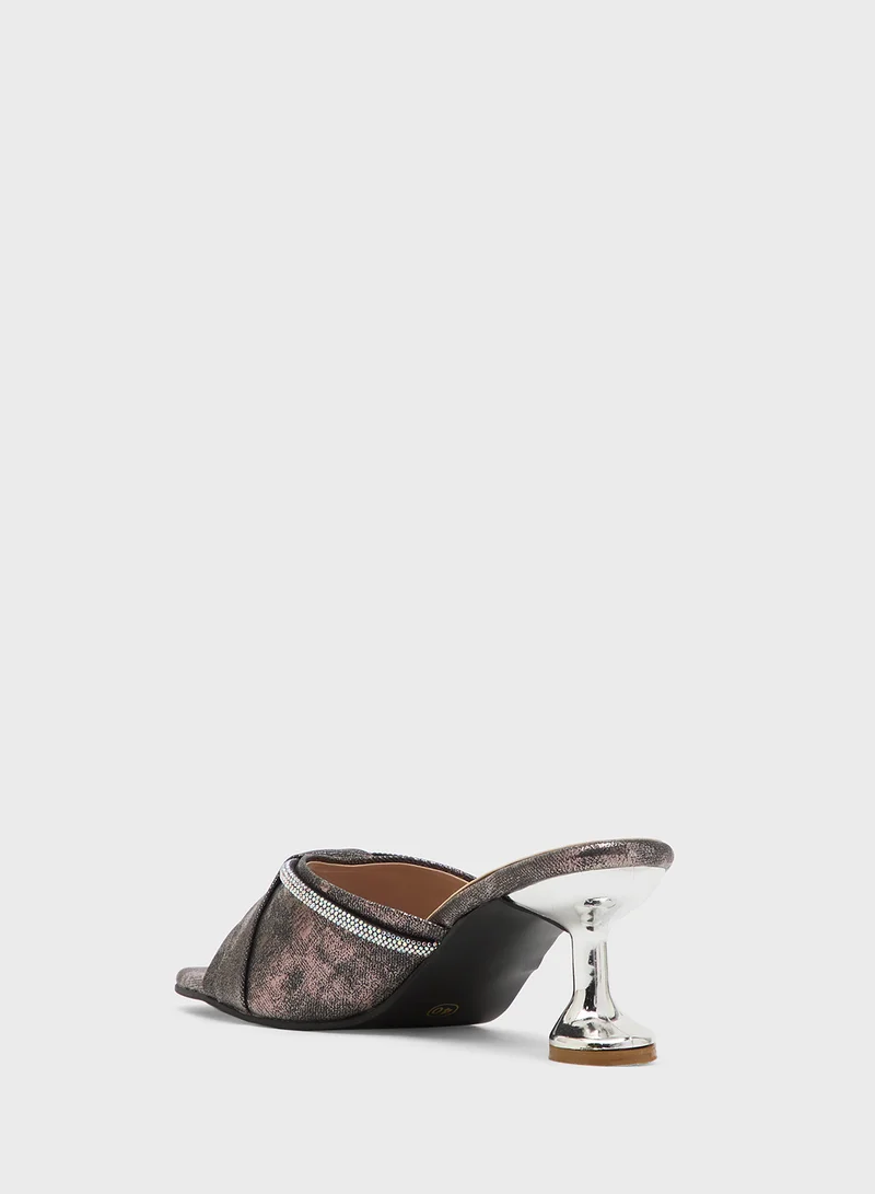 بيتك ستيبس Heeled Occasion Sandal