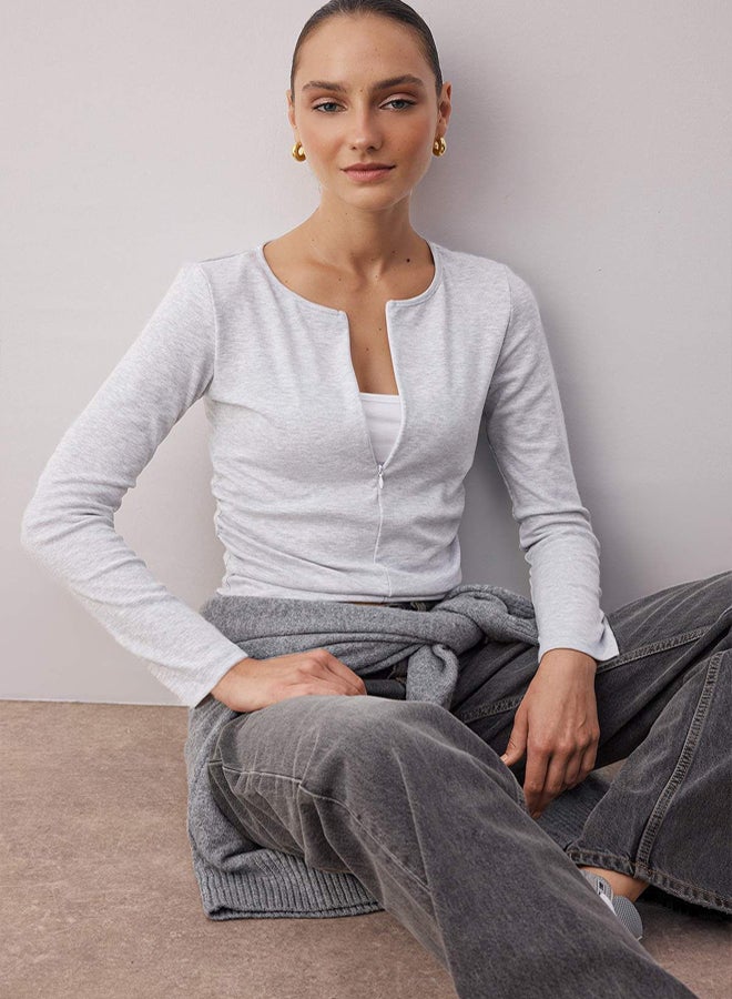 trendyol Gray Melange Fitted/Slim Fit Zip-Up Knitted Blouse - Image 2
