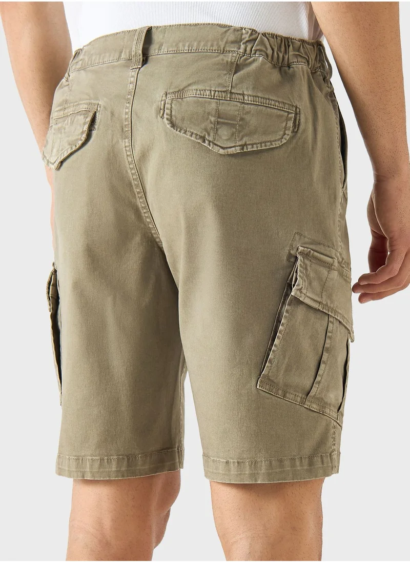 إيكو يو إن إل تي دي. Relaxed Fit Cargo Shorts