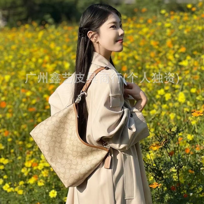 New Guangzhou Version Of The Koujia Wandering Bag, Laurel Monogram Underarm Bag, Lightweight Single Shoulder Crossbody Tote Bag For Women, Portable - Image 4