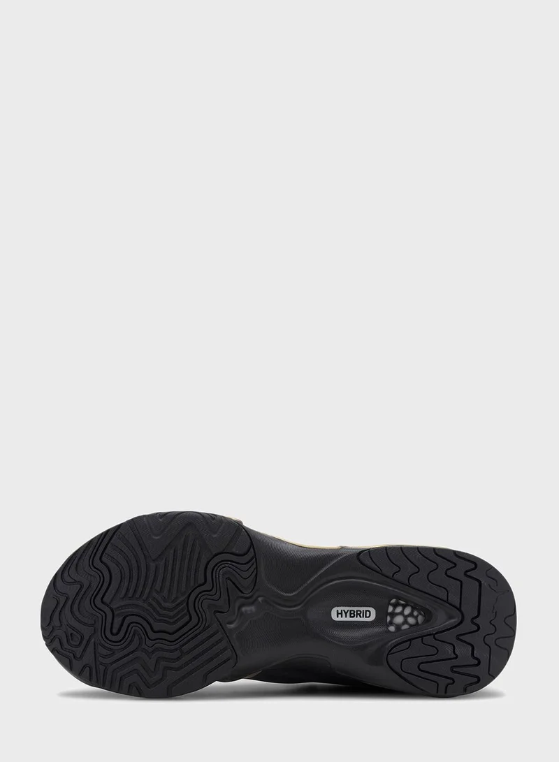PUMA Zone XT Metal Splash
