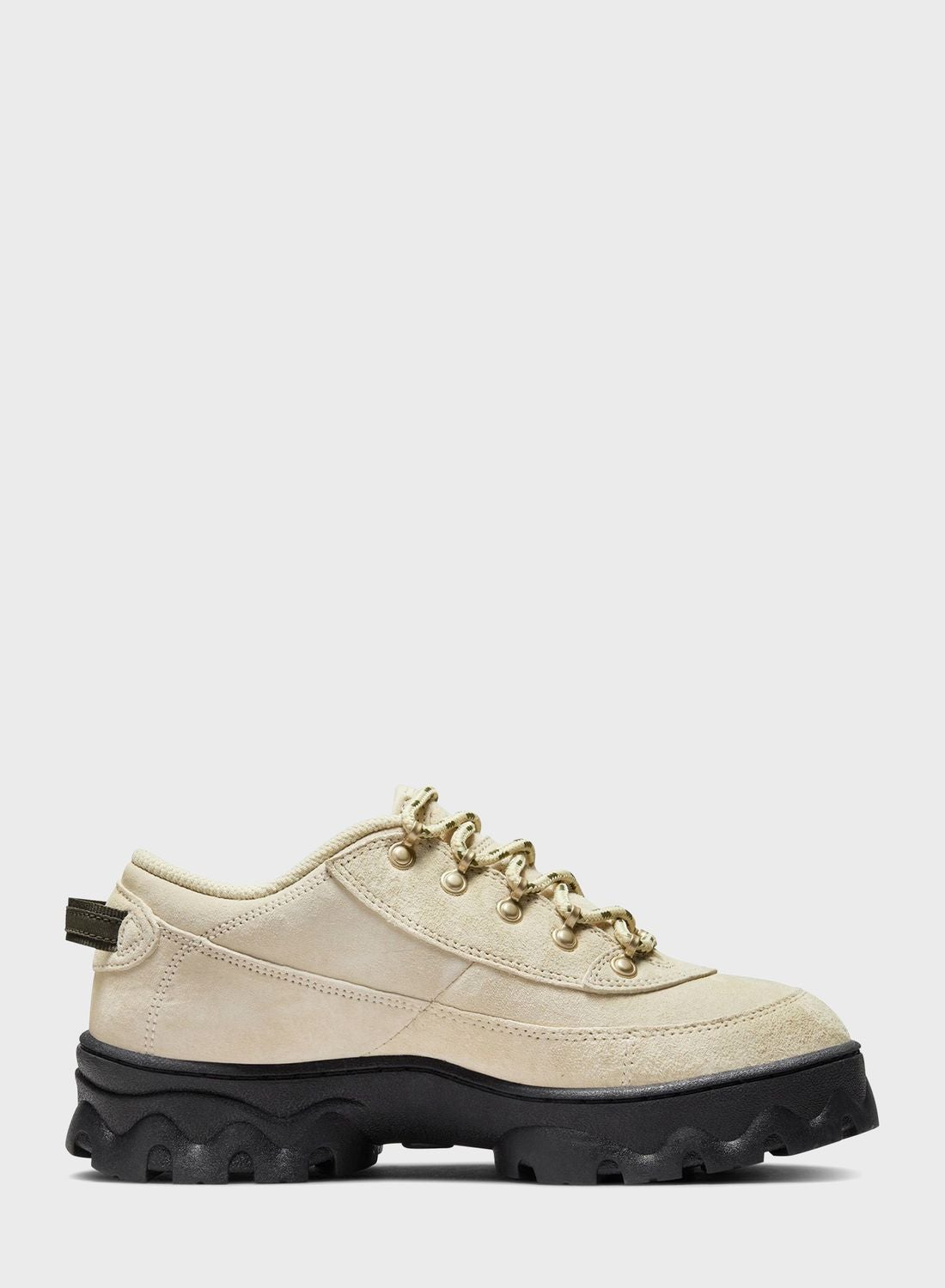 Nike Lahar Low | Best Price Qatar