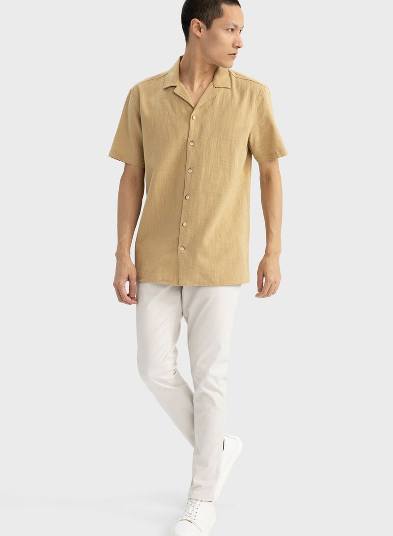 DeFacto Essential Modern Fit Shirt - Image 2