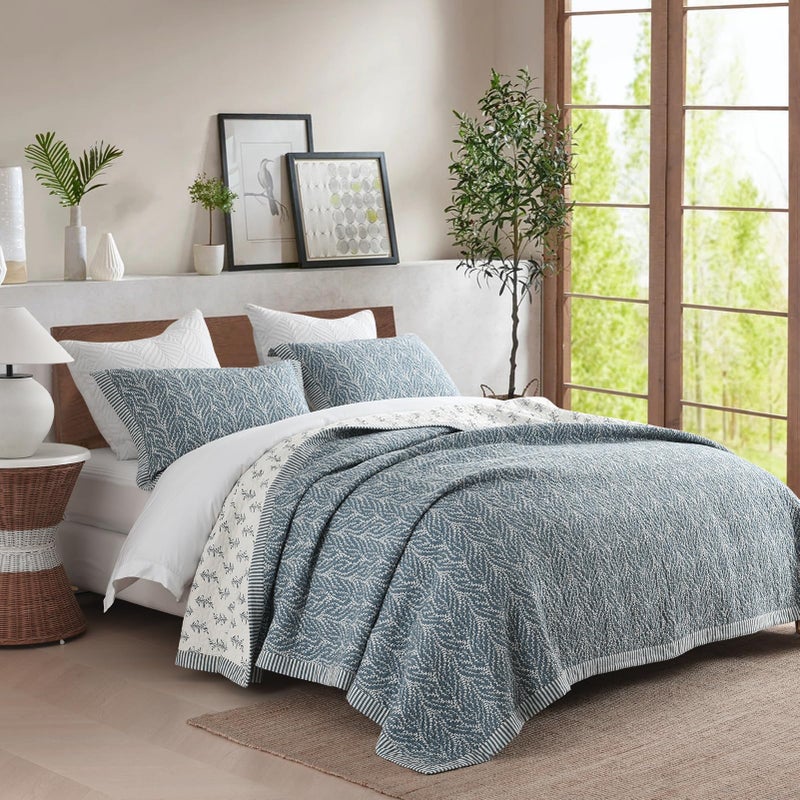 SahSahCasa Quilt Set King Size, 100% Cotton Quilt Bedding Set Bedspread, Botanical Pattern Solid Color Chic Lightweight Quilted Comforter for King Bed, White/Grayish-Blue, All Season, 3 Pieces - Image 2