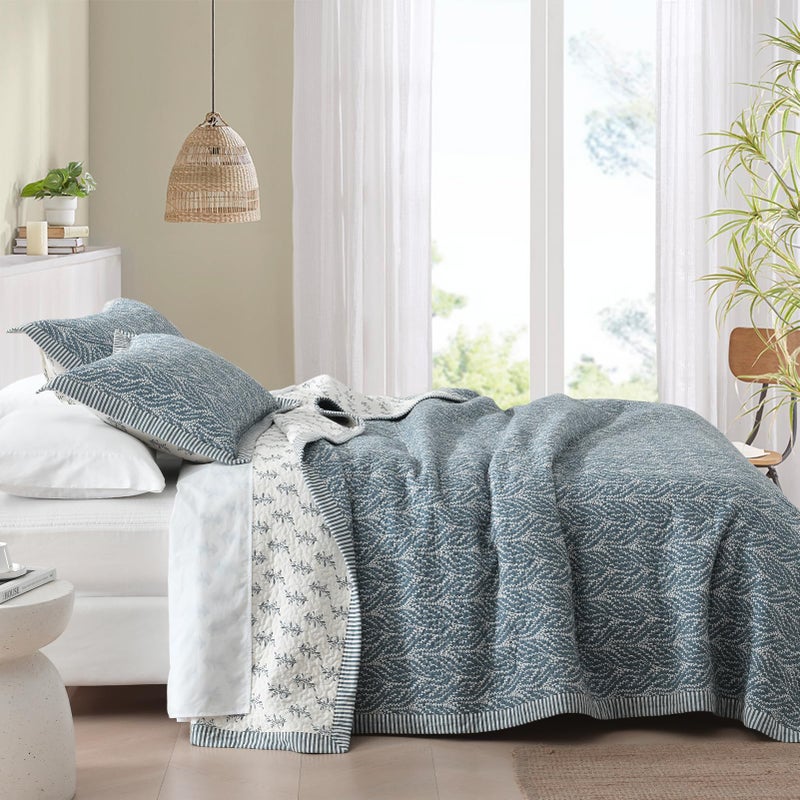 SahSahCasa Quilt Set King Size, 100% Cotton Quilt Bedding Set Bedspread, Botanical Pattern Solid Color Chic Lightweight Quilted Comforter for King Bed, White/Grayish-Blue, All Season, 3 Pieces - Image 3