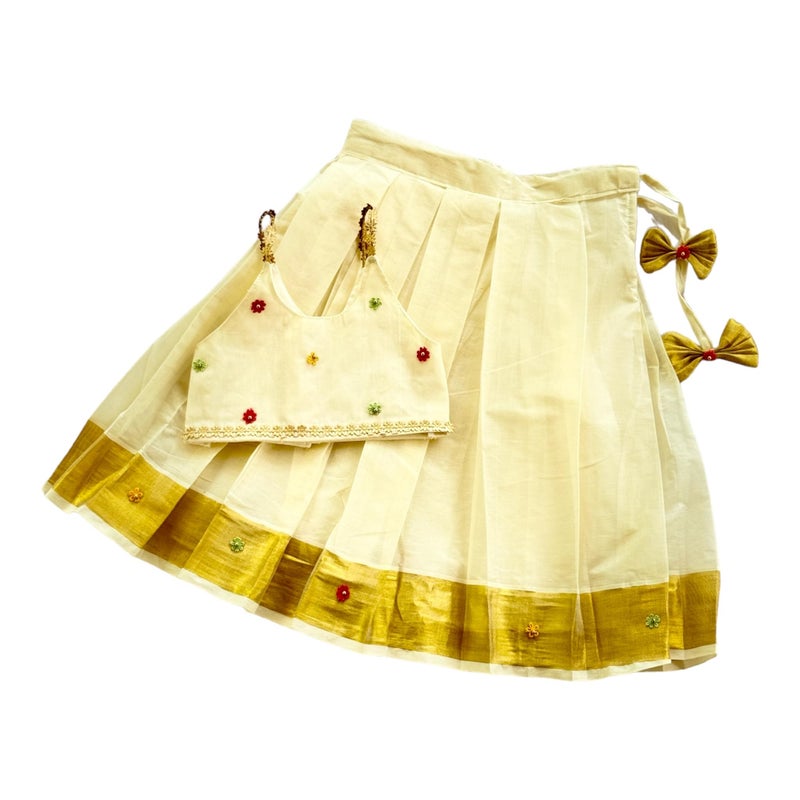 Picksparrow Kids Pattu pavadai/Kerala Kasavu Traditional Ethnic wear (Multicolour) (3-6 Months, Flower-Pattupavada) - Image 4