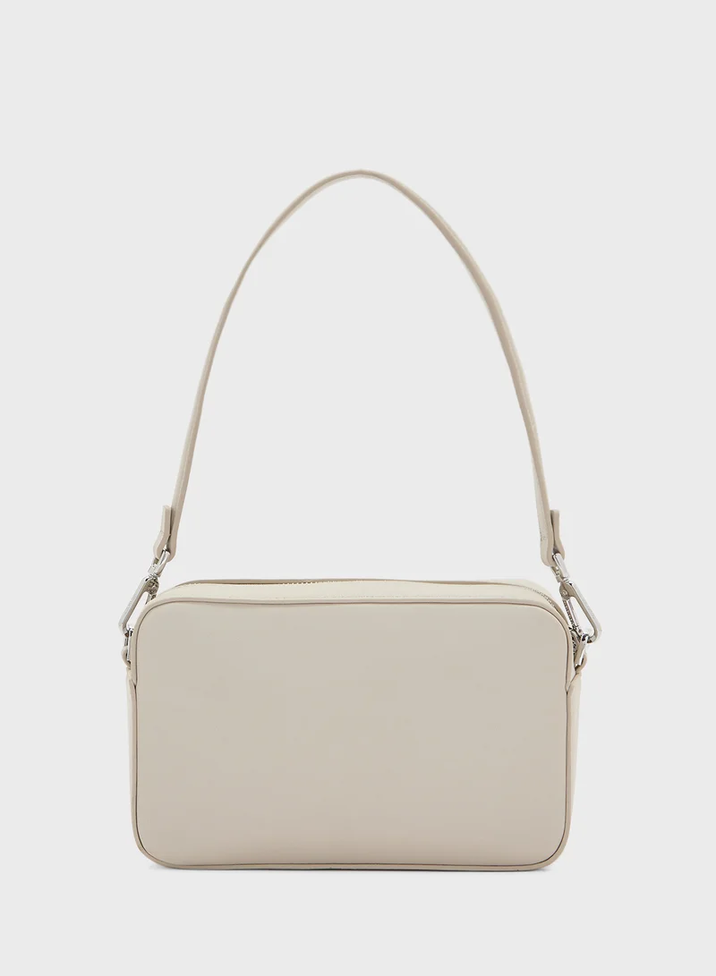 CALVIN KLEIN Narrow Strap Crossbody
