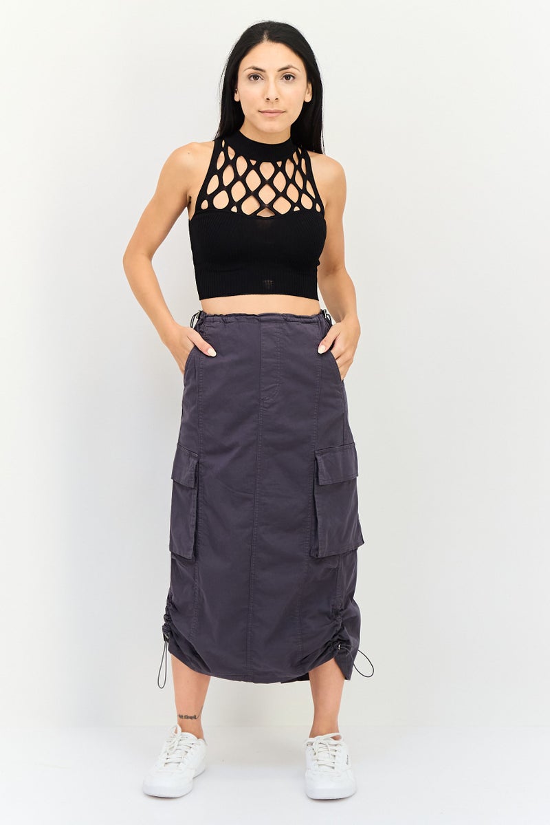 Bershka تنورة باراشوت صلبة للنساء، رمادي داكن - Image 3