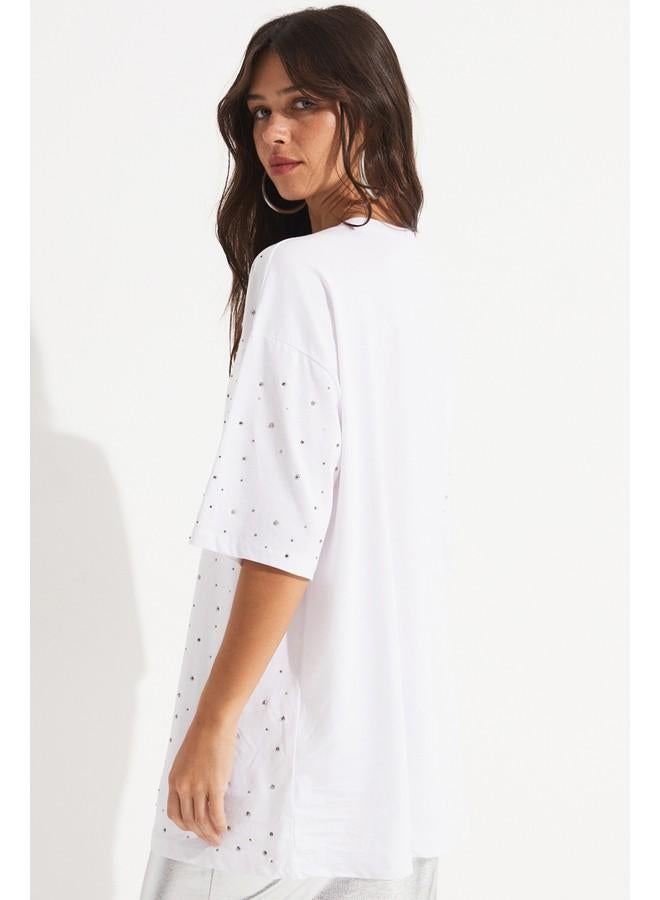 JUNE Women Crew Neck Stone Detailed Oversize Cotton Tshirt White - Image 5