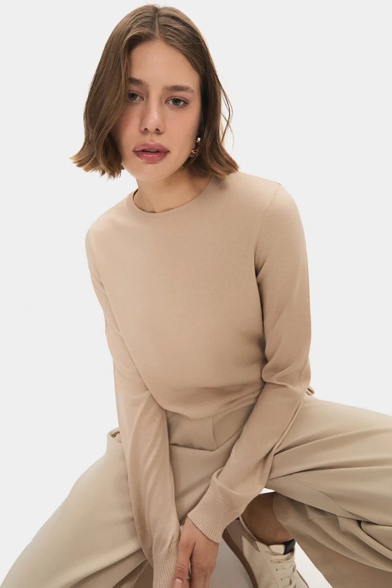 جون Women's Exclusive Crew Neck Viscose Blend Knitwear Sweater