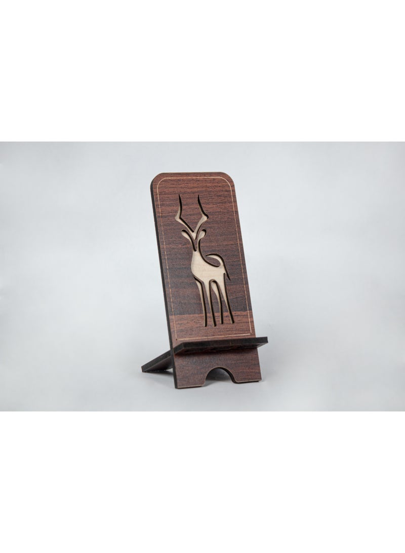 Kipfy Woodland Deer Phone Stand Mobile phone stand – suitable for watching videos, video calls, or hands-free use - Image 1