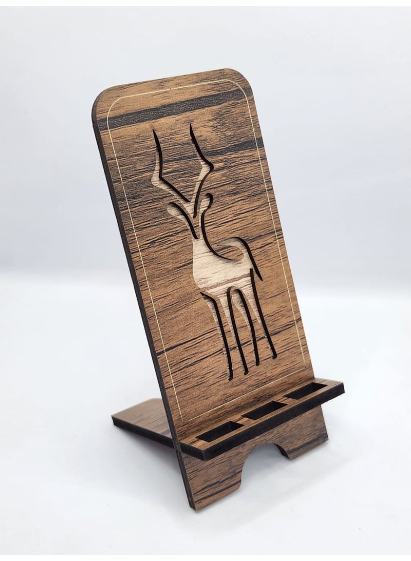 Kipfy Woodland Deer Phone Stand Mobile phone stand – suitable for watching videos, video calls, or hands-free use - Image 2
