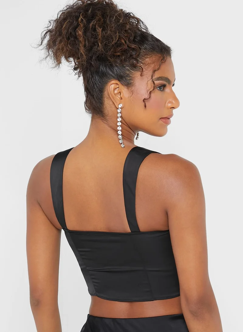 TOPSHOP Strappy Crop Top