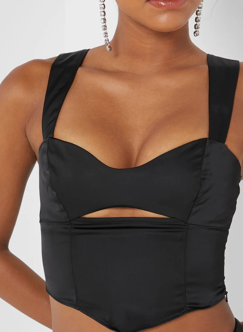 TOPSHOP Strappy Crop Top